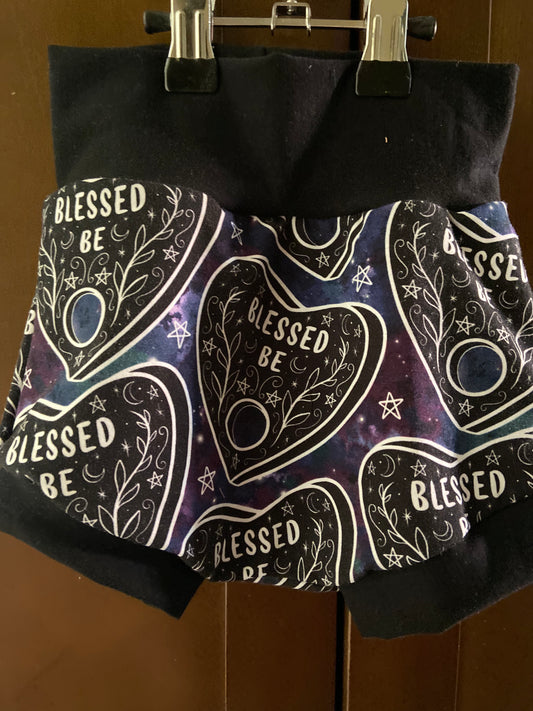 12-18m Blessed Be shorts